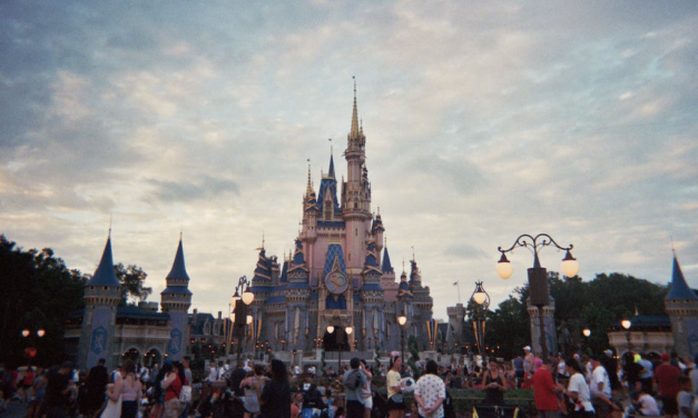 Last minute naar Disneyland Parijs: een magische ervaring